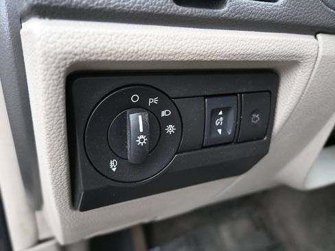 Used 2012 Ford Fusion SEL image 15