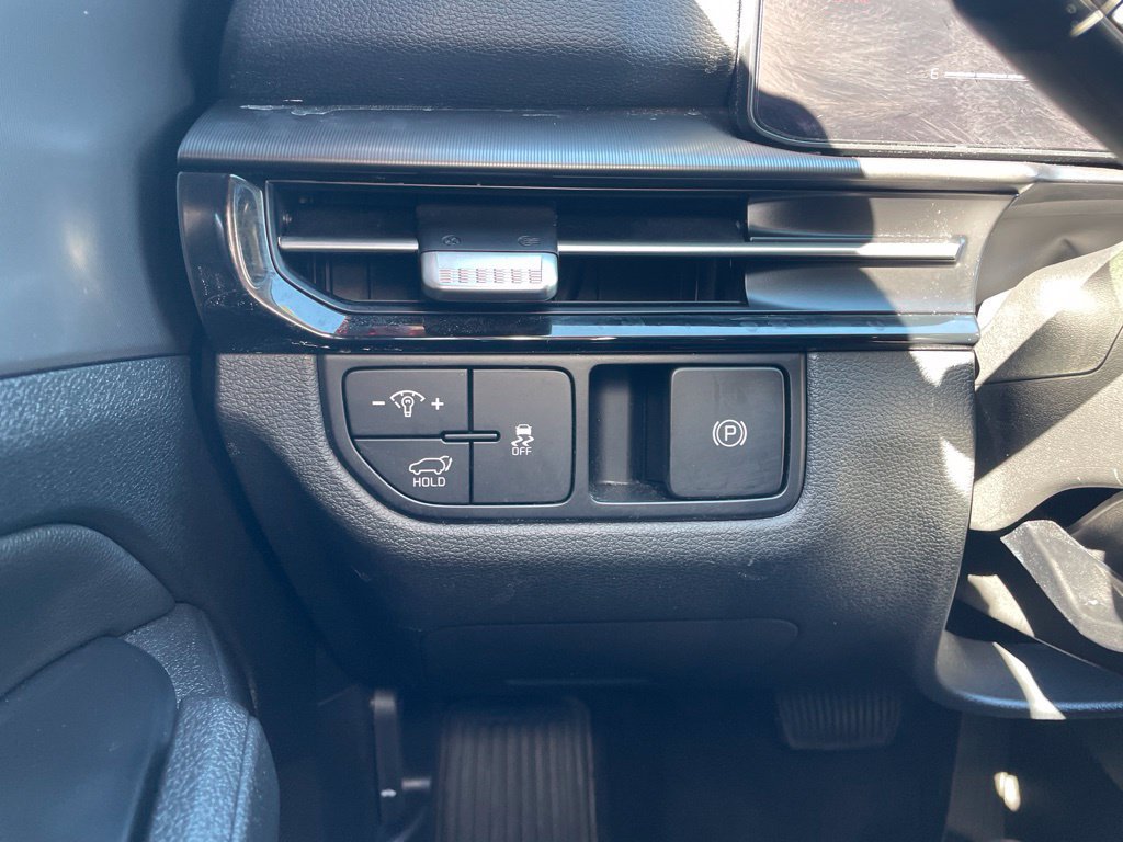 Used 2026 Kia Sportage EX w/ EX Panorama Roof Package AWD/4WD image 25