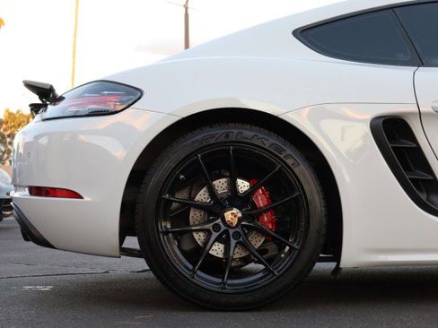 Used 2018 Porsche 718 Cayman image 49