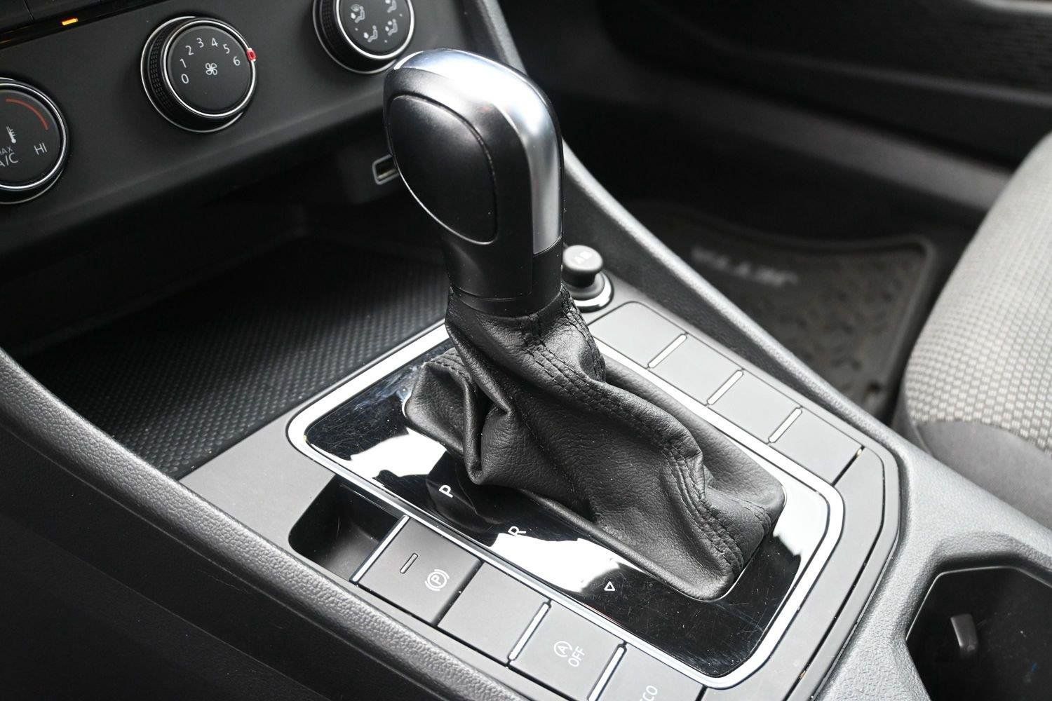 Used 2019 Volkswagen Jetta S w/ Driver Assistance Package FWD image 5