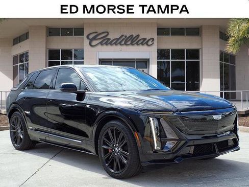 New 2026 Cadillac Lyriq V image 5