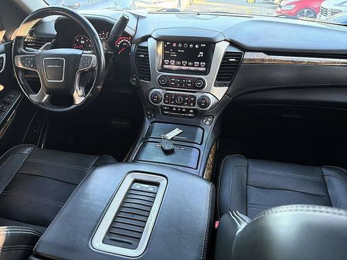 Used 2016 GMC Yukon Denali w/ Open Road Package RWD image 22