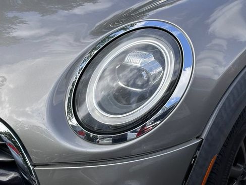 Used 2020 MINI Cooper 2-Door Hardtop FWD image 12