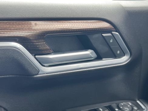 Certified 2025 Chevrolet Silverado 1500 LT image 22