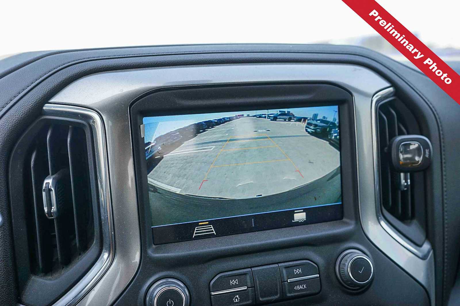 Used 2022 Chevrolet Silverado 1500 LT w/ Bed Protection Package RWD image 19