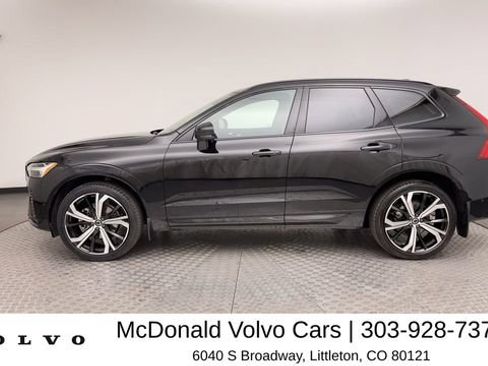 Certified 2023 Volvo XC60 B5 Ultimate w/ Climate Package AWD/4WD image 5