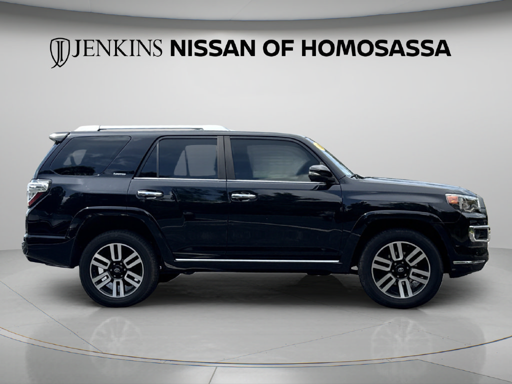 Used 2021 Toyota 4Runner Limited AWD/4WD image 6
