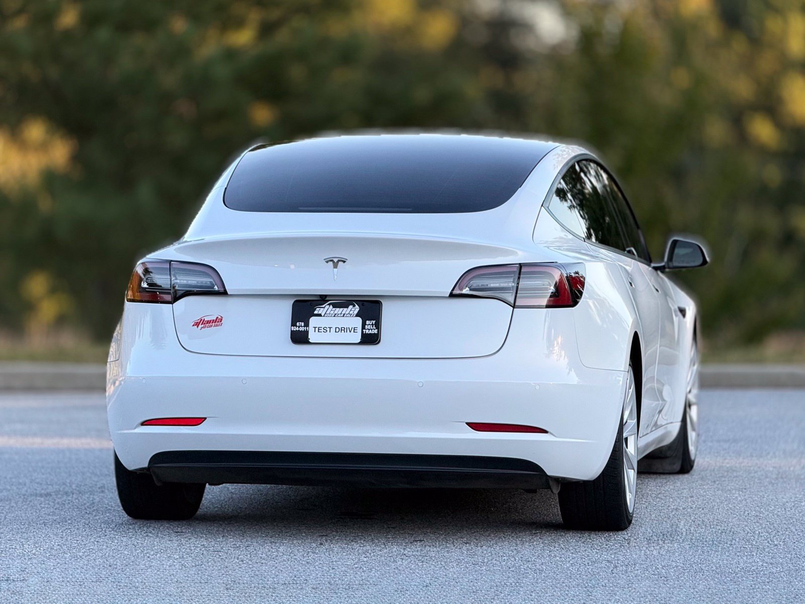 Used 2021 Tesla Model 3 Standard Range Plus RWD image 7