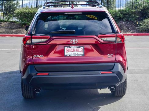 Certified 2021 Toyota RAV4 XLE image 6