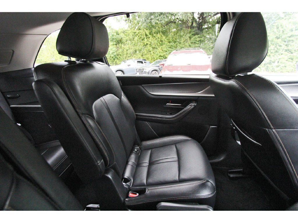 Certified 2024 MAZDA CX-90 Plug-In Hybrid w/ Premium Pkg AWD/4WD image 11