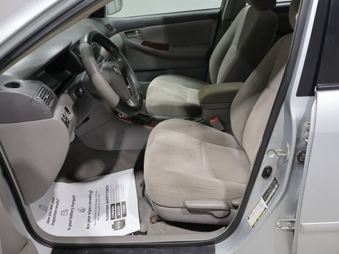 Used 2006 Toyota Corolla LE FWD image 11