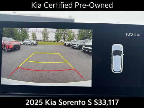 Used 2025 Kia Sorento S FWD image 27