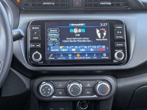 Used 2024 Nissan Kicks SV FWD image 20