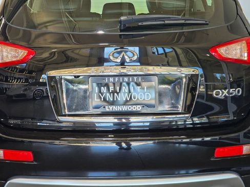 Used 2016 INFINITI QX50 AWD w/ Premium Package image 26