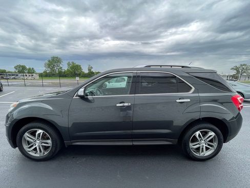 Used 2017 Chevrolet Equinox Premier w/ Enhanced Convenience Package FWD image 13