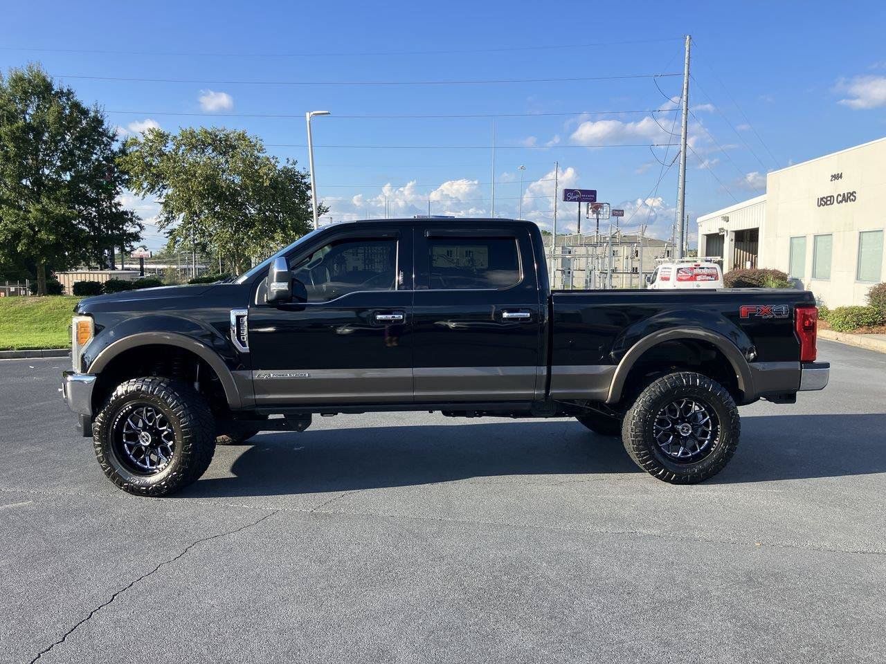 Used 2017 Ford F250 King Ranch w/ Chrome Package AWD/4WD image 2