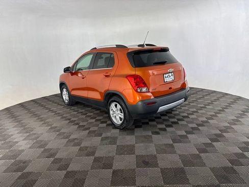Used 2015 Chevrolet Trax LT w/ LT Plus Package FWD image 9