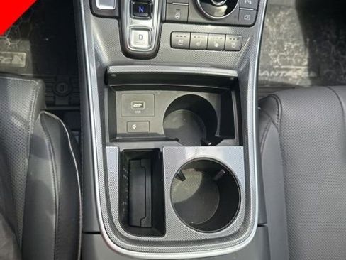 Used 2023 Hyundai Santa Fe Limited image 13