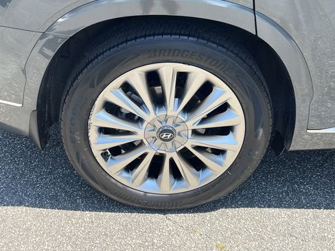 Used 2020 Hyundai Palisade Limited image 17