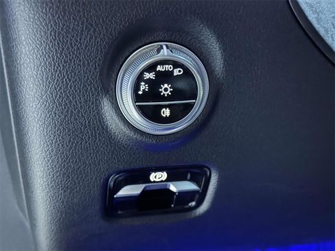 Used 2022 Mercedes-Benz C 300 4MATIC Sedan image 23