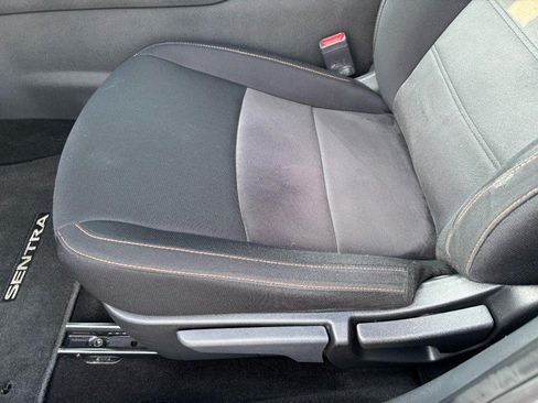 Used 2023 Nissan Sentra SR w/ Trunk Package FWD image 15