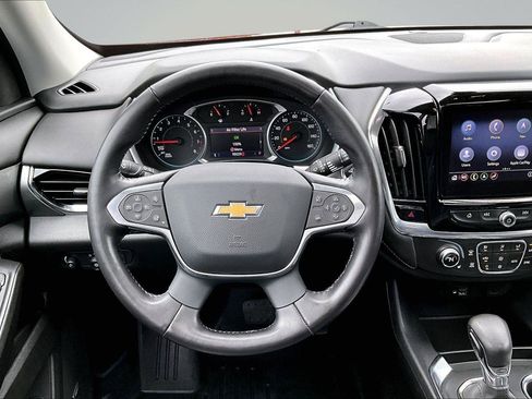 Used 2021 Chevrolet Traverse LT w/ LT Premium Package AWD/4WD image 6