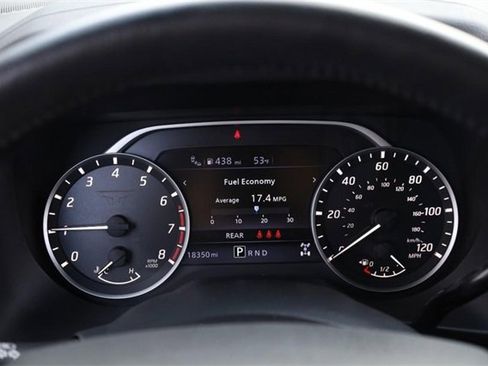 Certified 2024 Nissan Titan SV w/ SV Convenience Package image 10