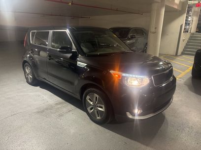 Used 2018 Kia Soul EV + w/ Sun & Fun Package