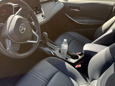 Used 2024 Toyota Corolla XLE image 8