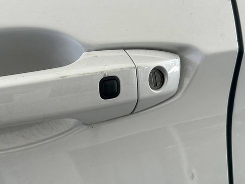 Used 2024 Mitsubishi Outlander SE AWD/4WD image 15