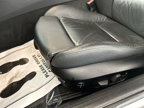 Used 2011 BMW Z4 sDrive35i RWD image 12
