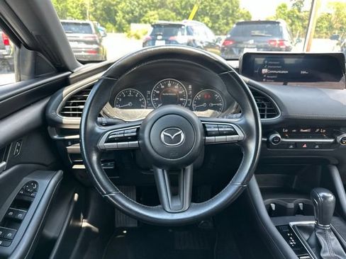 Used 2023 MAZDA MAZDA3 s FWD image 12