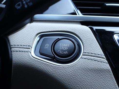 Used 2021 BMW X1 sDrive28i w/ Convenience Package image 25