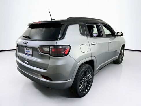 Used 2022 Jeep Compass High Altitude AWD/4WD image 5