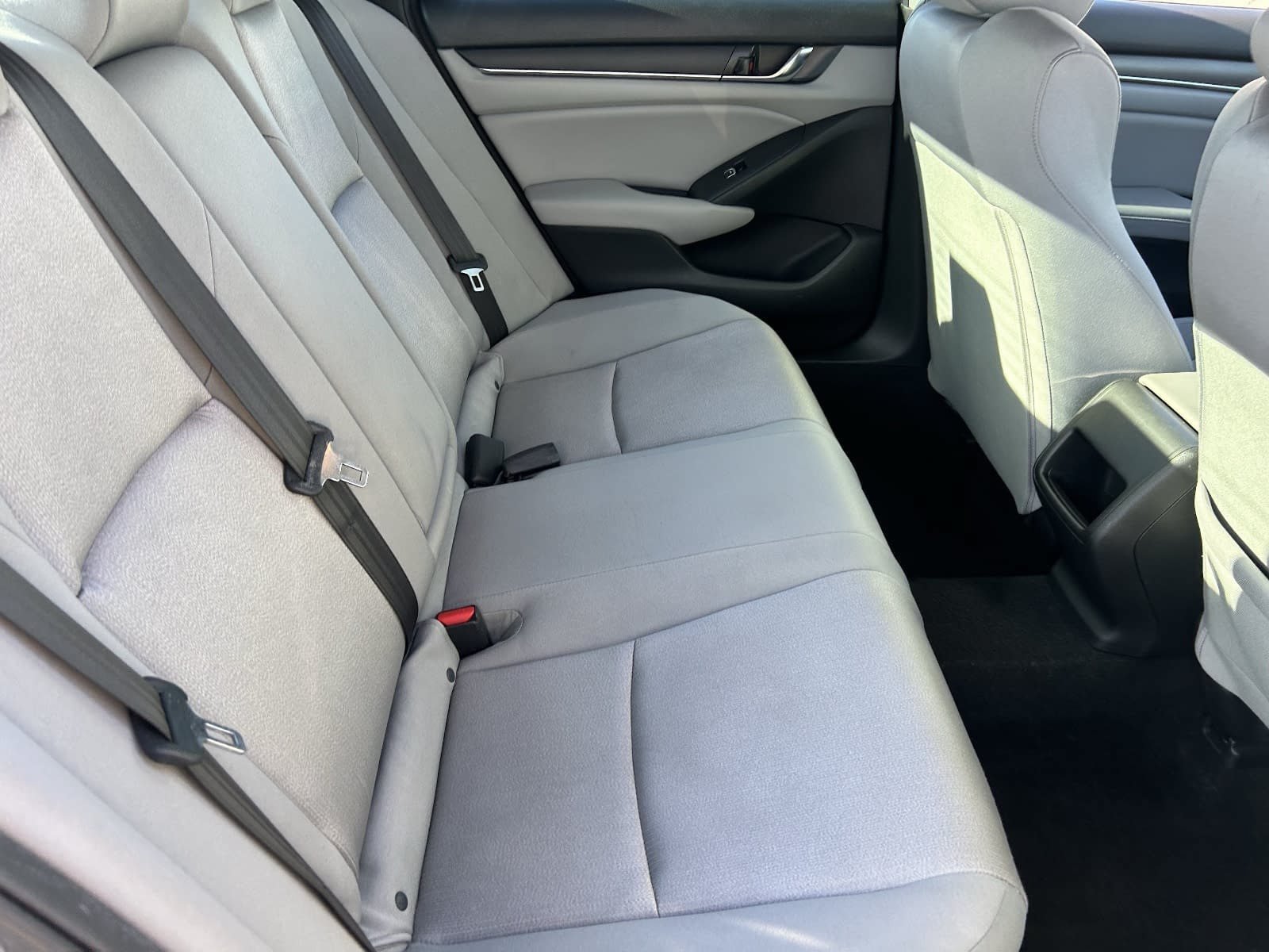 Certified 2018 Honda Accord LX image 16