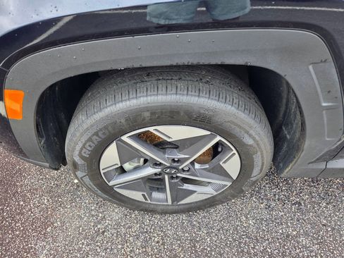 Certified 2025 Hyundai Tucson SEL AWD/4WD image 5