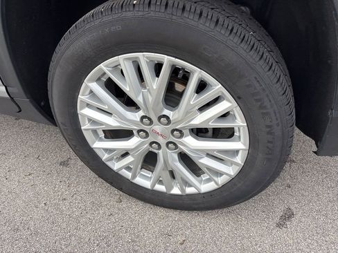 Certified 2024 GMC Acadia Elevation w/ Luxury Package image 14