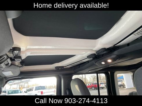 Used 2024 Jeep Wrangler Sport S image 33