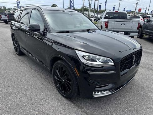 Used 2022 Lincoln Aviator Reserve w/ Equipment Group 201A AWD/4WD image 3