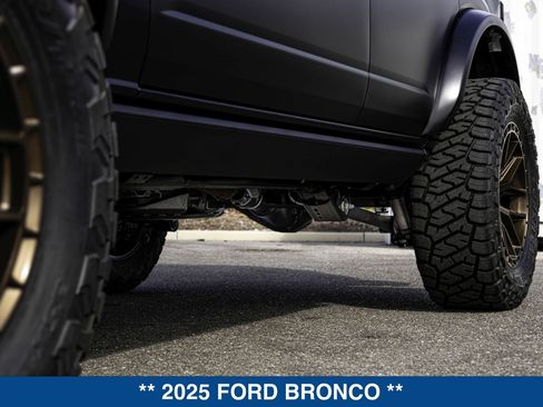 New 2025 Ford Bronco Badlands AWD/4WD image 36