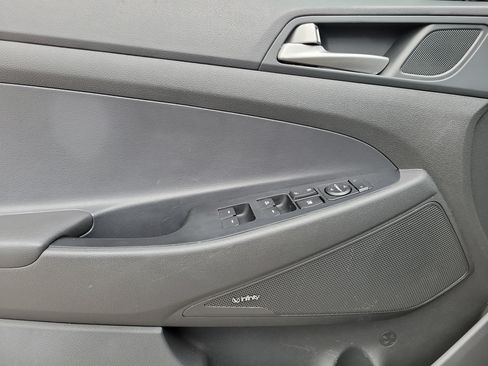 Used 2018 Hyundai Tucson SEL Plus w/ Cargo Package FWD image 14