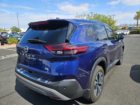 Used 2021 Nissan Rogue SV FWD image 5