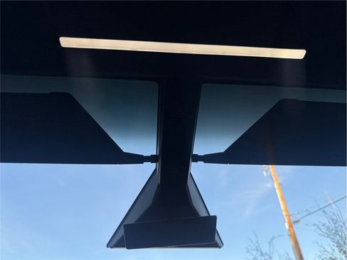 Used 2025 Tesla Cybertruck AWD Crew Cab image 24