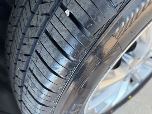 Used 2022 Jeep Cherokee Latitude Lux w/ Sun & Sound Group image 26