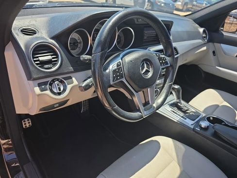 Used 2012 Mercedes-Benz C 250 Sedan image 10