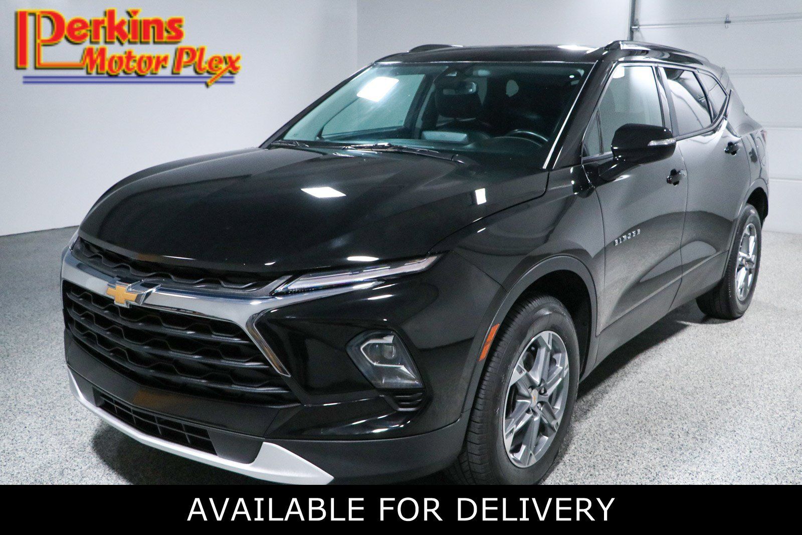 Used 2024 Chevrolet Blazer LT FWD image 1