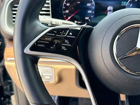 Used 2025 Mercedes-Benz GLE 350 4MATIC image 38