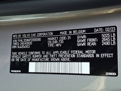 Used 2023 Volvo XC40 B5 Plus w/ Driver Assist Package image 26