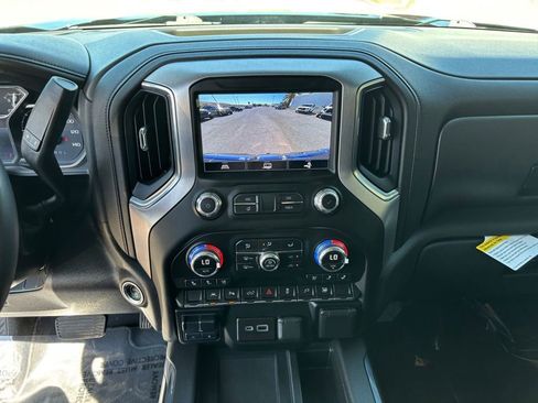 Used 2022 GMC Sierra 1500 SLT w/ SLT Premium Plus Package AWD/4WD image 20
