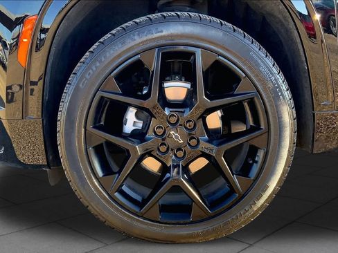 Used 2024 Chevrolet Traverse RS AWD/4WD image 10